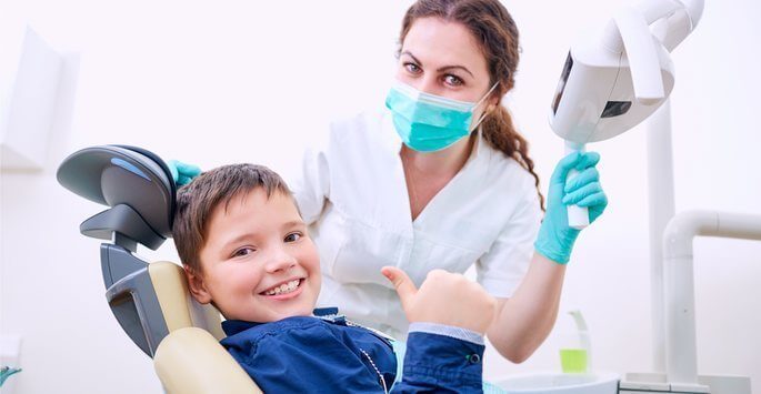 Cara Mengatasi anak takut ke dokter gigi
